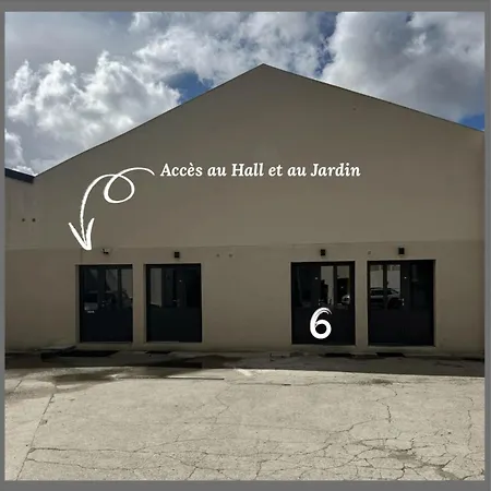 Apartment 6 Parking Gratuit