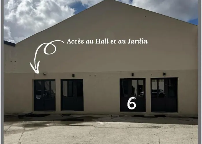 Apartment 6 Parking Gratuit